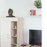 Rora *