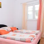 Rora Appartement Zaboric